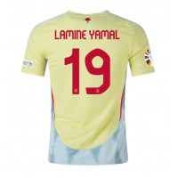 Spanien Lamine Yamal #19 Bortatröja EM 2024 Korta ärmar